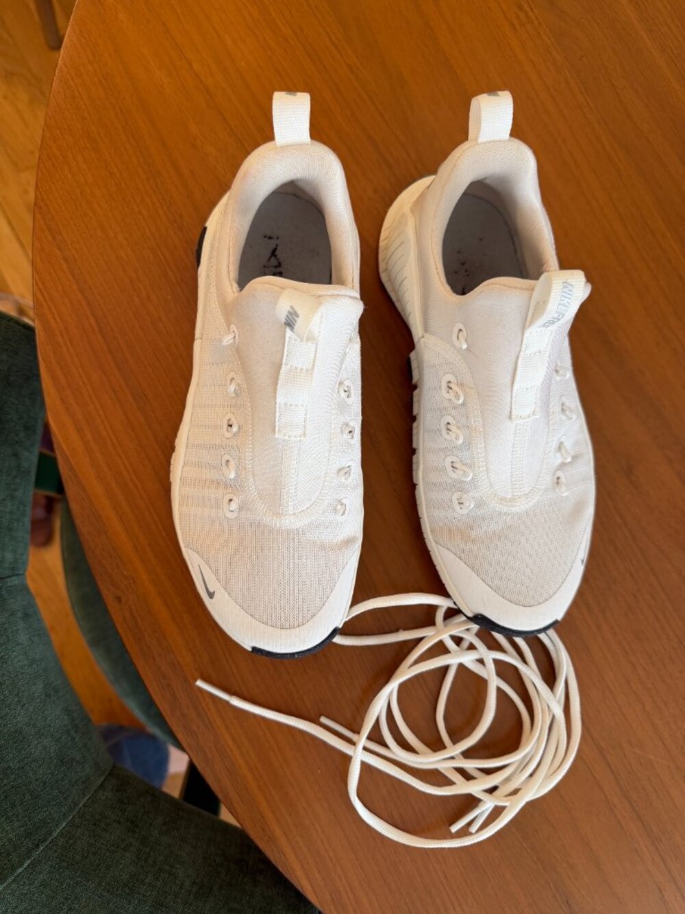 Nike Free Metcon 6 Shoes - White/Silver - Picture 7 of 7